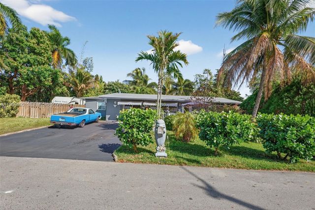 4280 NE 11th Ter, Pompano Beach, FL 33064