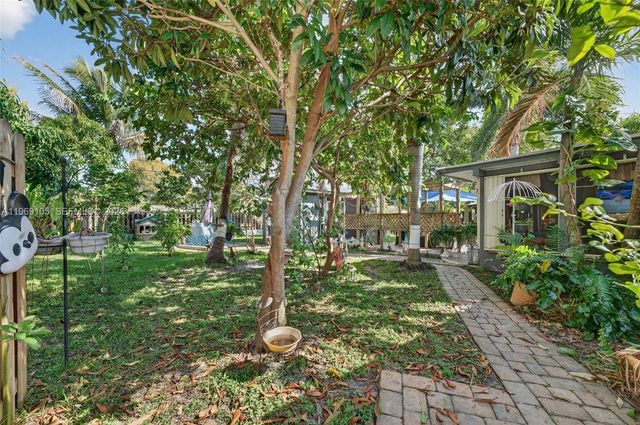 4280 NE 11th Ter, Pompano Beach, FL 33064