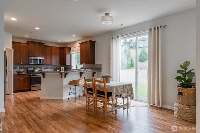 17002 107th Street Ct E, Bonney Lake, WA 98391