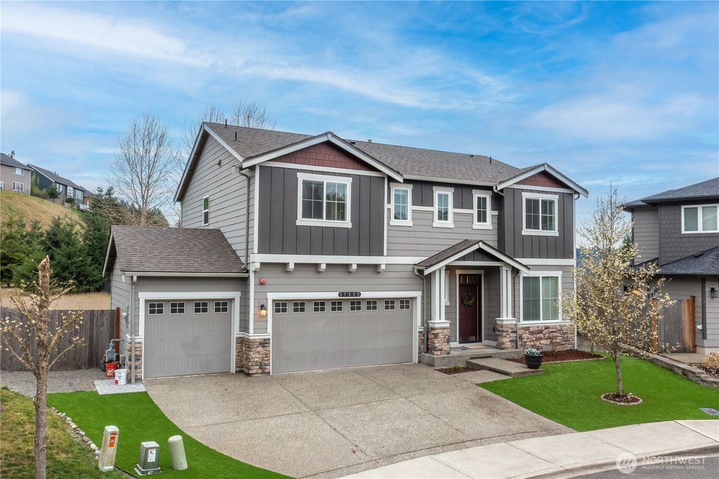 17002 107th Street Ct E, Bonney Lake, WA 98391