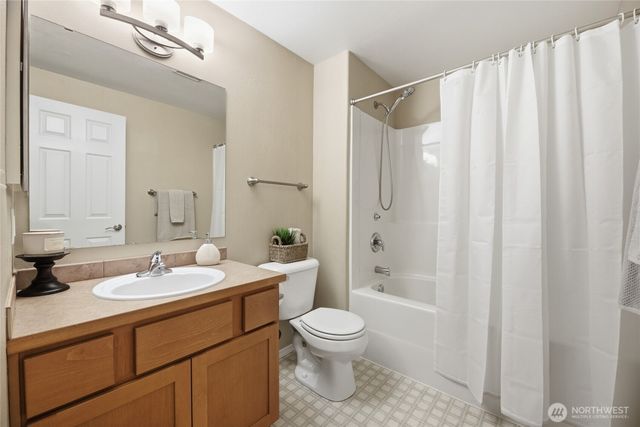 22322 Perimeter Court SE, Yelm, WA 98597