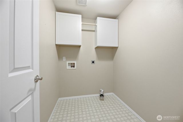 22322 Perimeter Court SE, Yelm, WA 98597