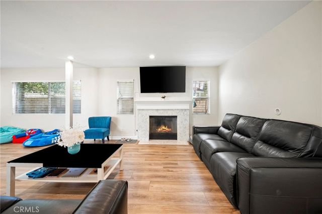 27184 Highlands Lane, Valencia, CA 91354