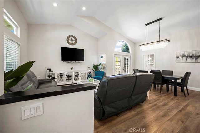 27184 Highlands Lane, Valencia, CA 91354