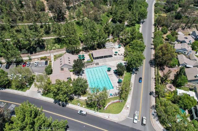 27184 Highlands Lane, Valencia, CA 91354
