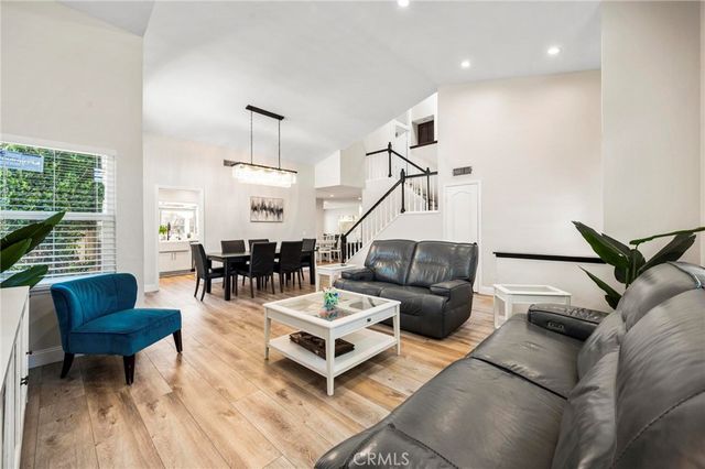 27184 Highlands Lane, Valencia, CA 91354
