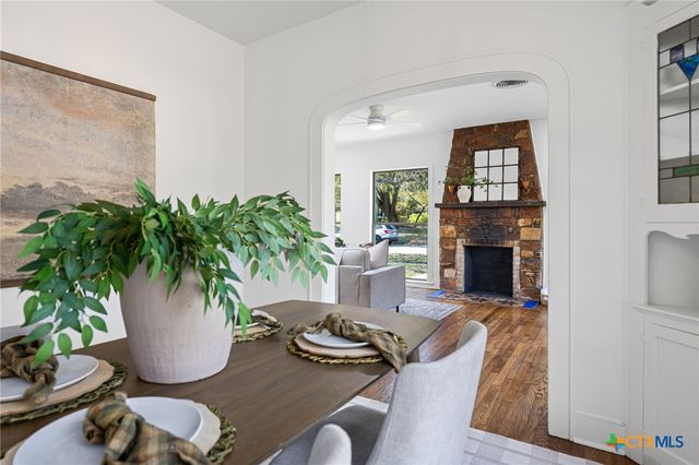 1119 N 1st Street, Temple, TX 76501