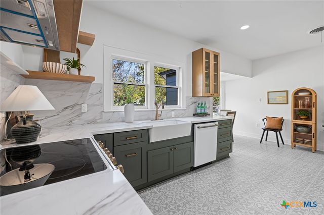 1119 N 1st Street, Temple, TX 76501