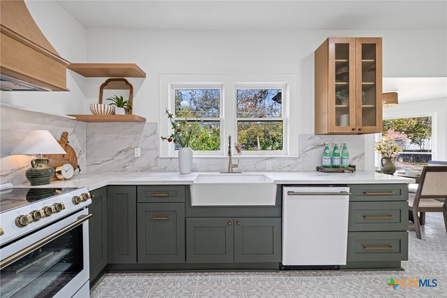 1119 N 1st Street, Temple, TX 76501