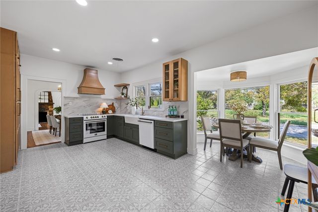 1119 N 1st Street, Temple, TX 76501