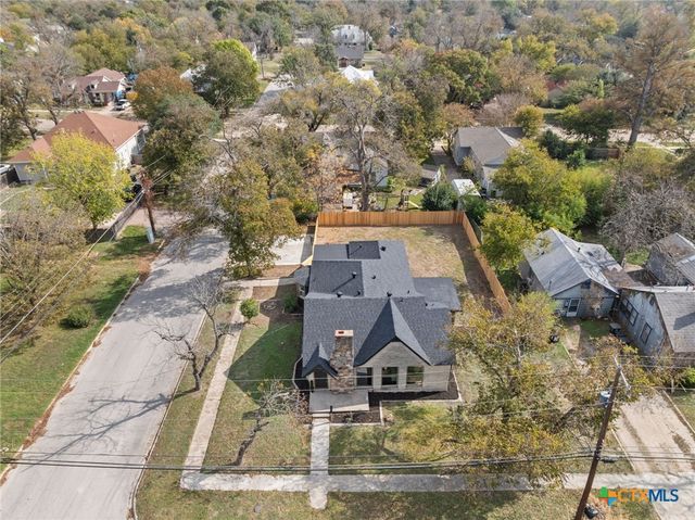 1119 N 1st Street, Temple, TX 76501