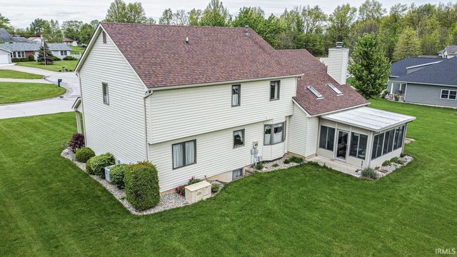 120 Lindenwood Drive, Bluffton, IN 46714