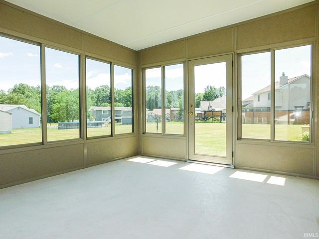 120 Lindenwood Drive, Bluffton, IN 46714