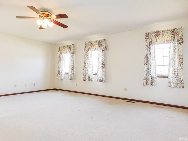 120 Lindenwood Drive, Bluffton, IN 46714