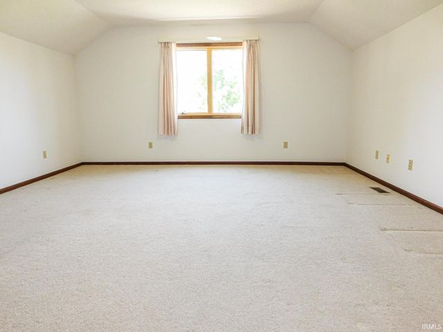 120 Lindenwood Drive, Bluffton, IN 46714