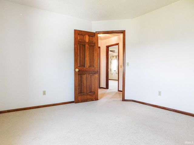 120 Lindenwood Drive, Bluffton, IN 46714