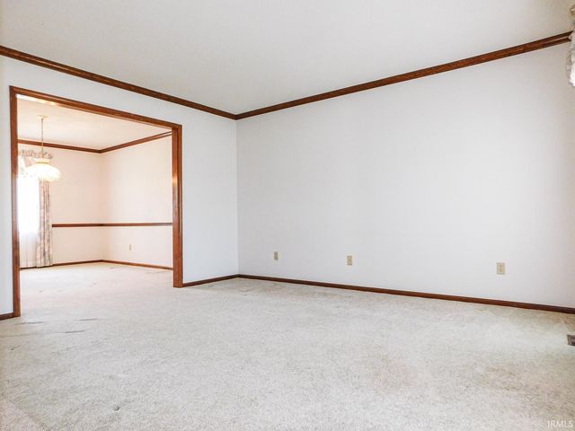 120 Lindenwood Drive, Bluffton, IN 46714