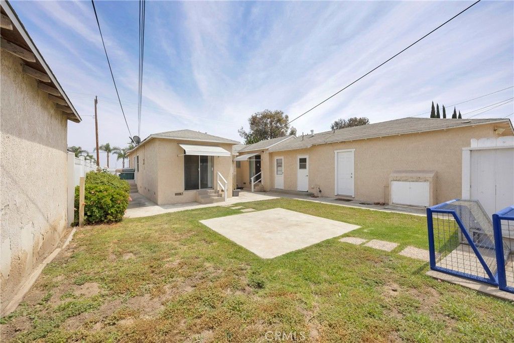 Image 29 of property listing at 3581 Cherry, Long Beach, CA 90807