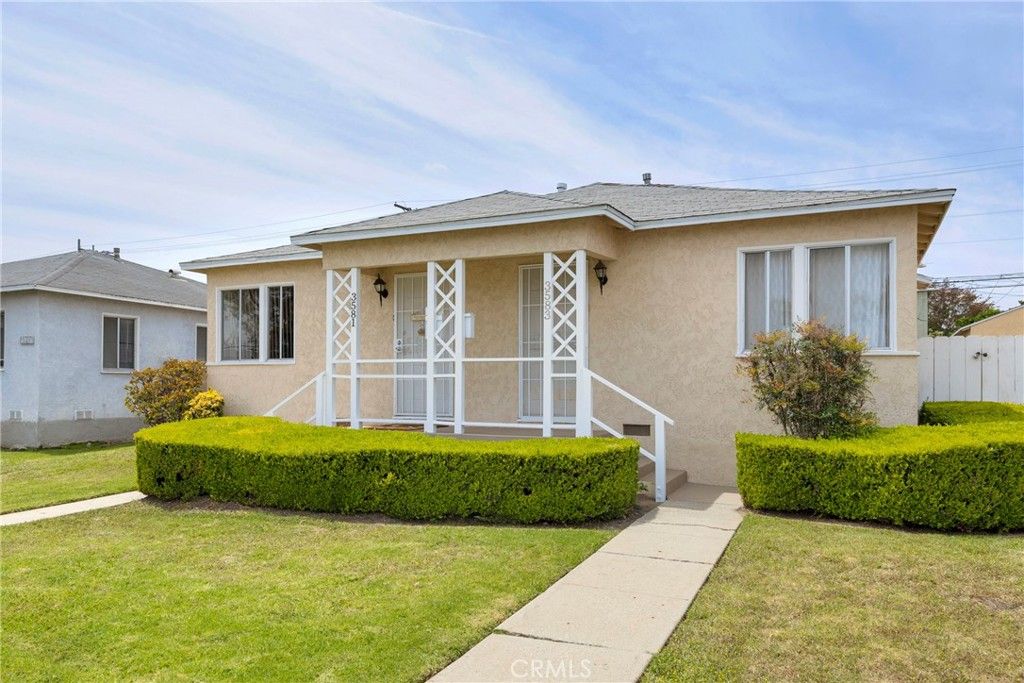 Image 8 of property listing at 3581 Cherry, Long Beach, CA 90807