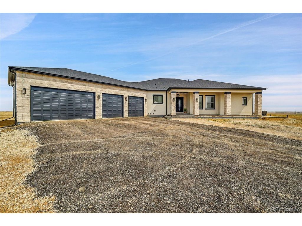 40201 E 136 Ave, Hudson, CO 80642