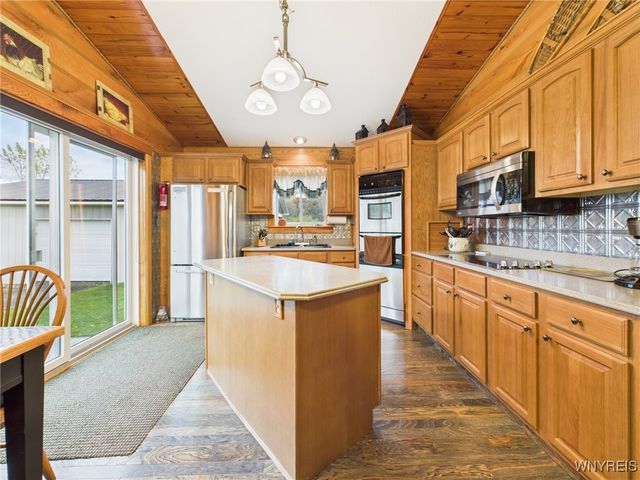 6127 Mutton Hollow Road, Great Valley, NY 14741