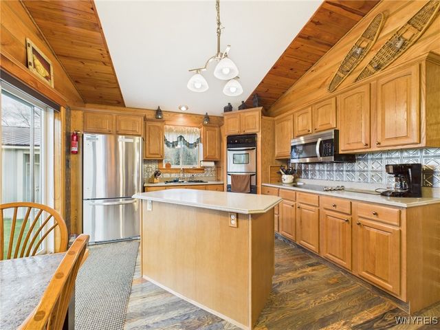 6127 Mutton Hollow Road, Great Valley, NY 14741