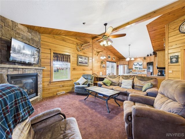 6127 Mutton Hollow Road, Great Valley, NY 14741