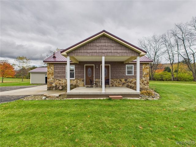 6127 Mutton Hollow Road, Great Valley, NY 14741