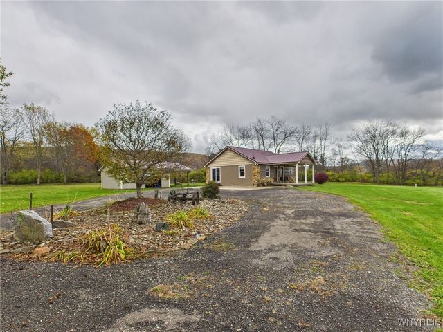 6127 Mutton Hollow Road, Great Valley, NY 14741