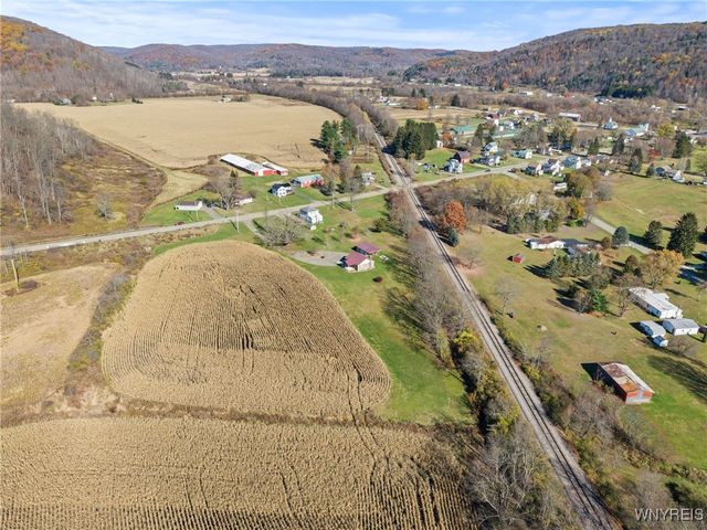 6127 Mutton Hollow Road, Great Valley, NY 14741