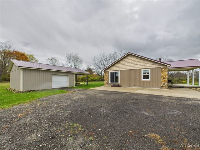 6127 Mutton Hollow Road, Great Valley, NY 14741