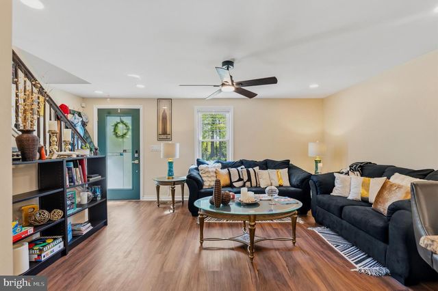 227 PRINCETON AVE, Hamilton, NJ 08619