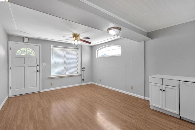 36863 Elm St, Newark, CA 94560