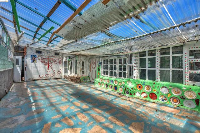36863 Elm St, Newark, CA 94560
