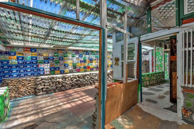 36863 Elm St, Newark, CA 94560