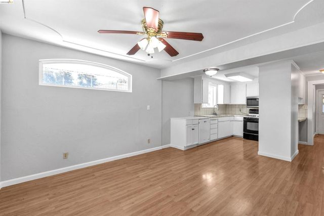 36863 Elm St, Newark, CA 94560
