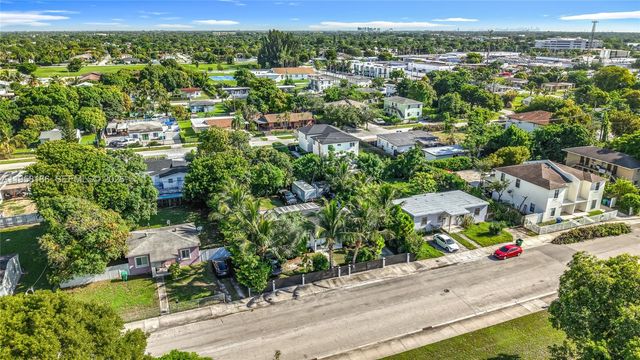 10045 SW 172nd St, Miami, FL 33157