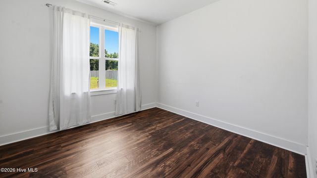 2547 Autumn Ridge Lane, Greenville, NC 27834
