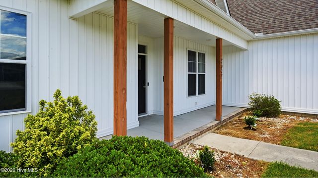 2547 Autumn Ridge Lane, Greenville, NC 27834