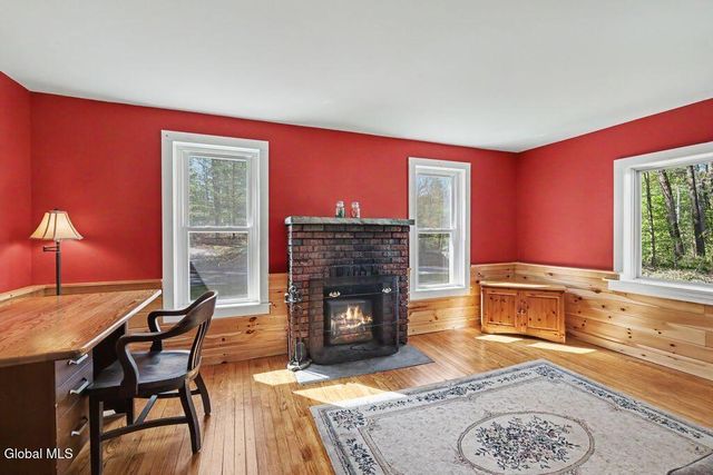 13 Young Road, Middle Grove, NY 12850