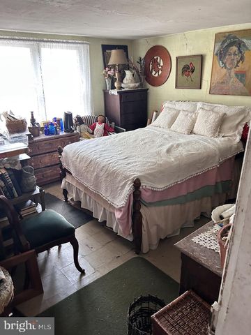 727 CEDAR ST, Bristol, PA 19007
