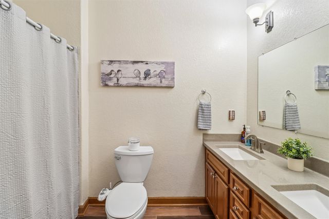 1716 NW Gabus Drive, Grimes, IA 50111