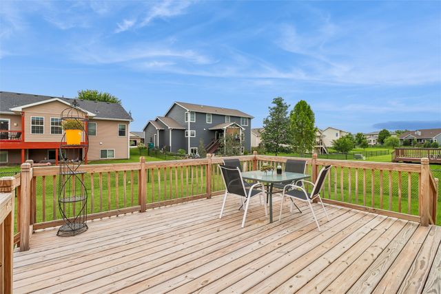 1716 NW Gabus Drive, Grimes, IA 50111
