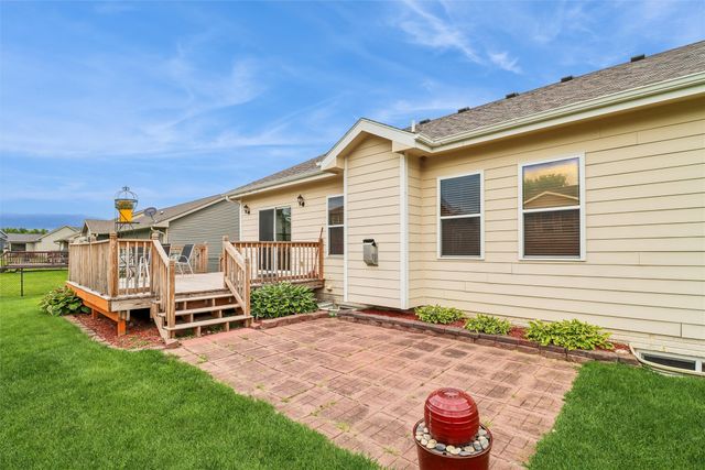 1716 NW Gabus Drive, Grimes, IA 50111
