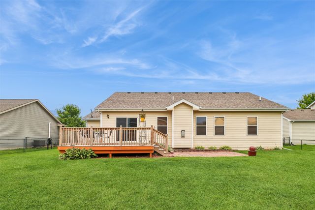 1716 NW Gabus Drive, Grimes, IA 50111