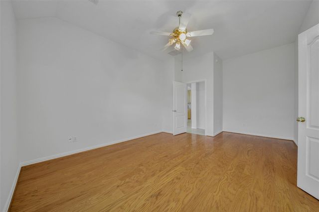 9918 Memorial Crossing Drive, Tomball, TX 77375