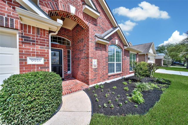 9918 Memorial Crossing Drive, Tomball, TX 77375