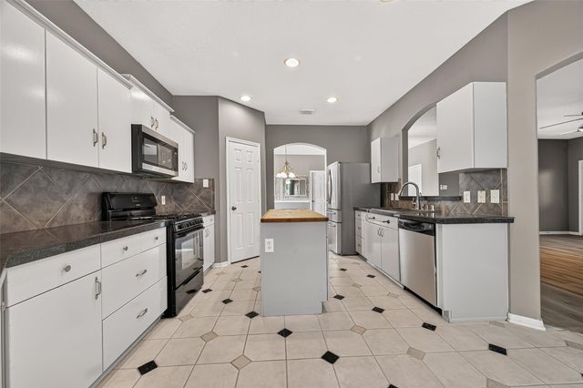 14402 Barker Pelican Ct Court, Cypress, TX 77429