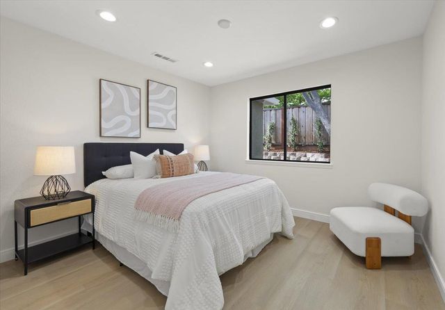 198 Greenwich Drive, Pleasant Hill, CA 94523