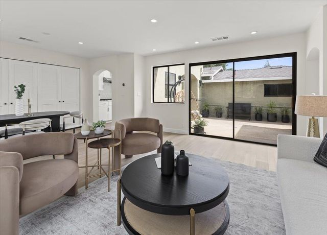 198 Greenwich Drive, Pleasant Hill, CA 94523